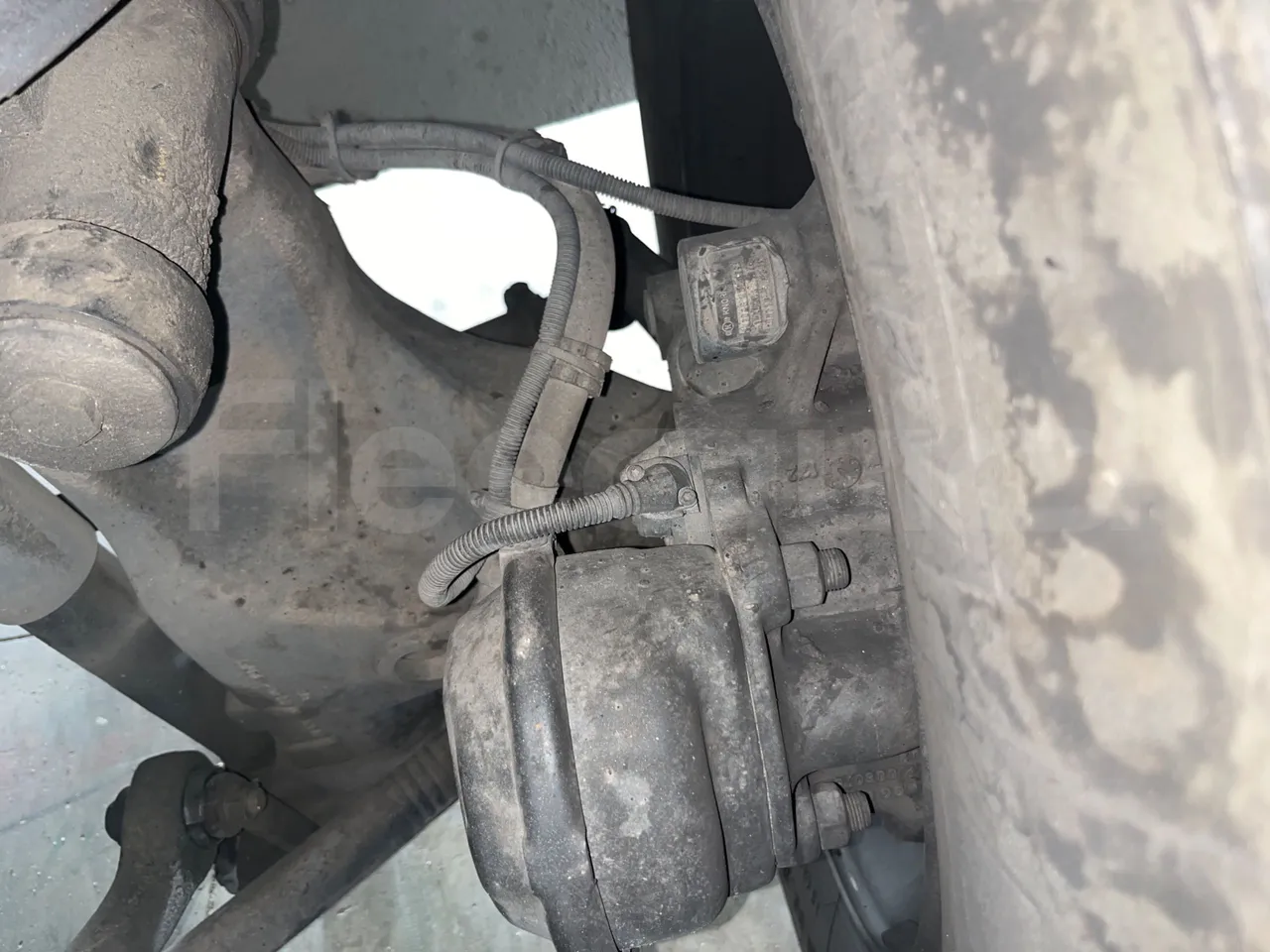 Beulas Scania Aura 18.460 - EUR3 - 338kW - 12m - front brake calipers right