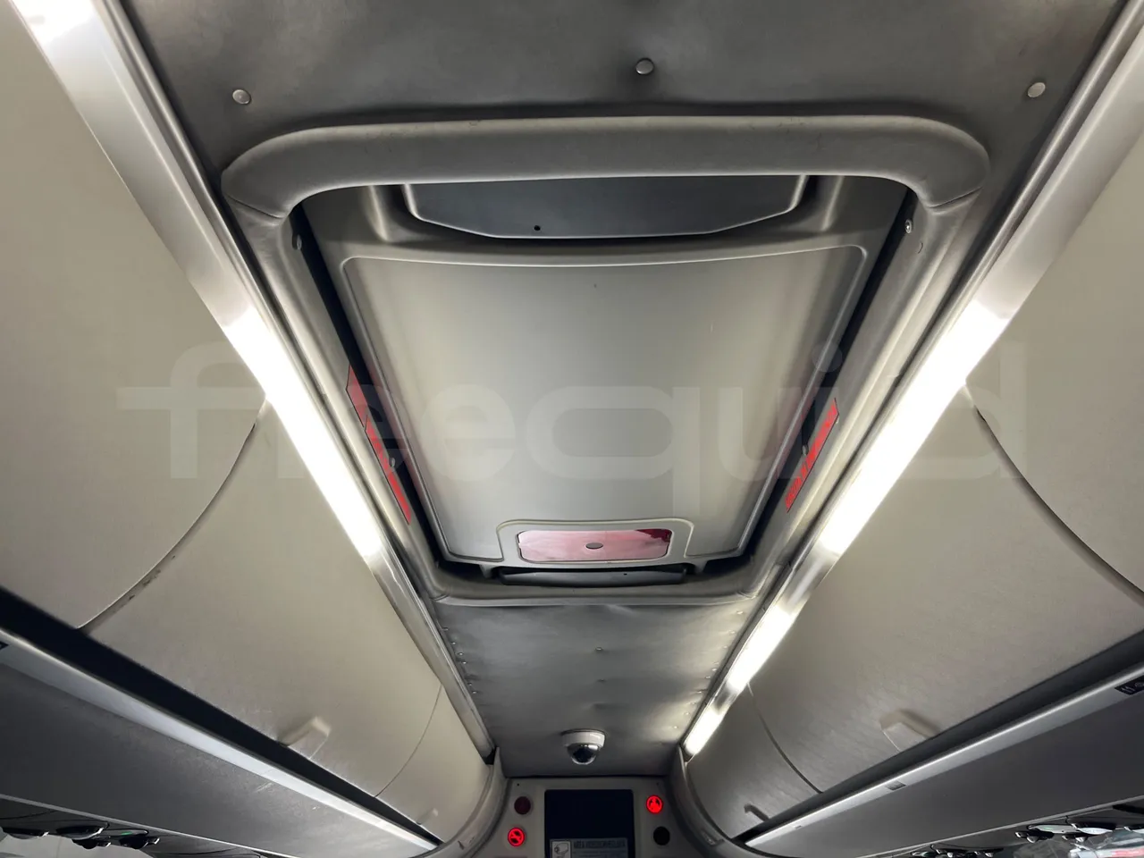 Beulas Scania Aura 18.460 - EUR3 - 338kW - 12m - roof hatch 2