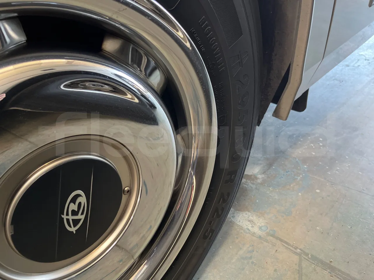 Beulas Scania Aura 18.460 - EUR3 - 338kW - 12m - tread condition front tires left