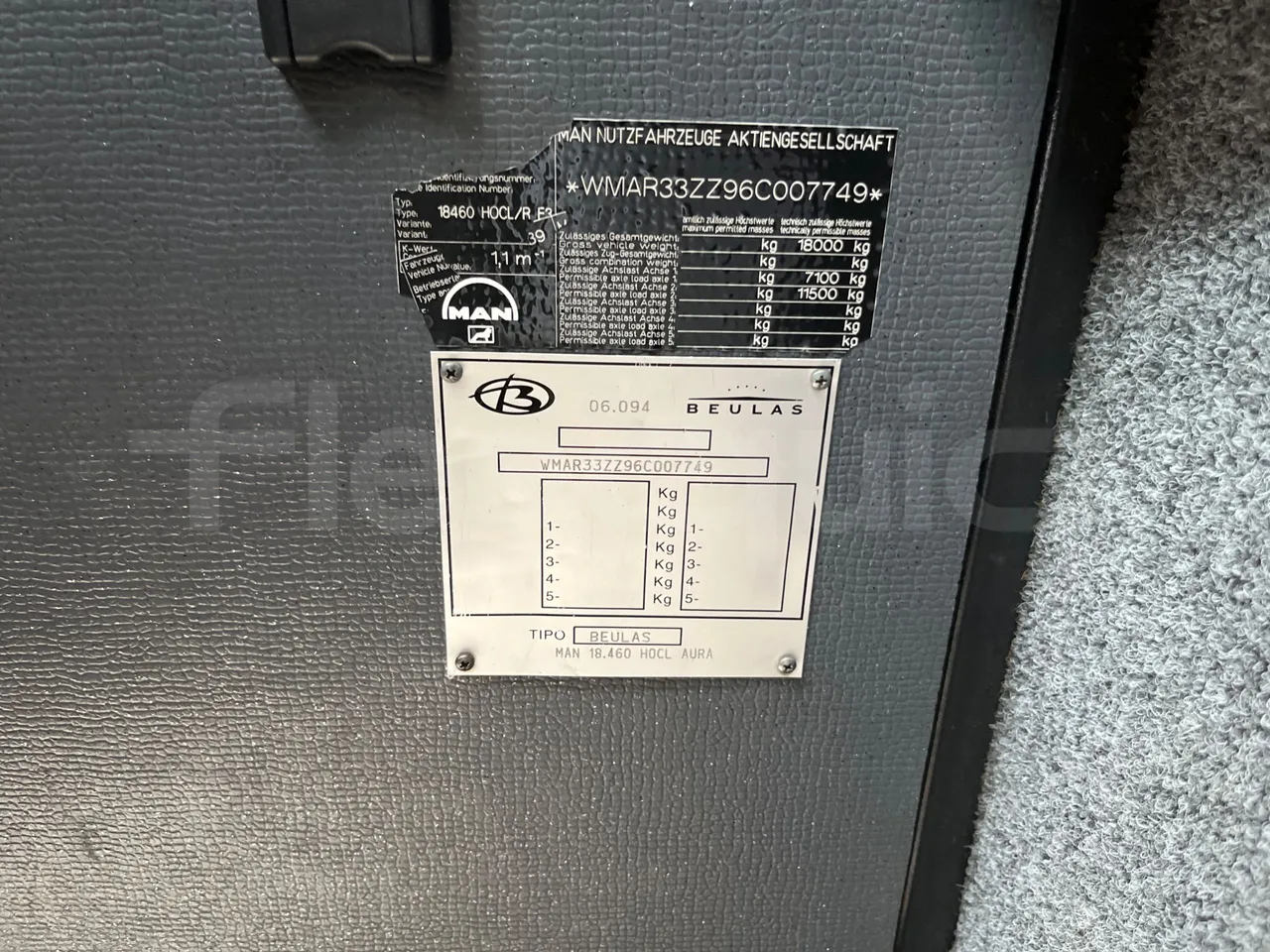 Beulas Scania Aura 18.460 - EUR3 - 338kW - 12m - vehicle plate photo