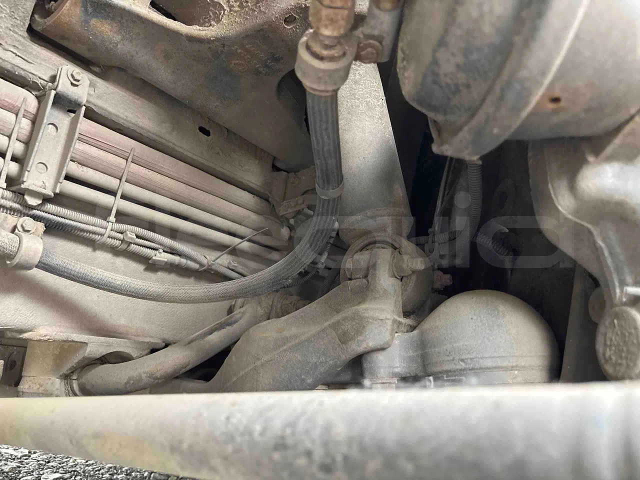 Iveco Urbanway - front shock absorbers left