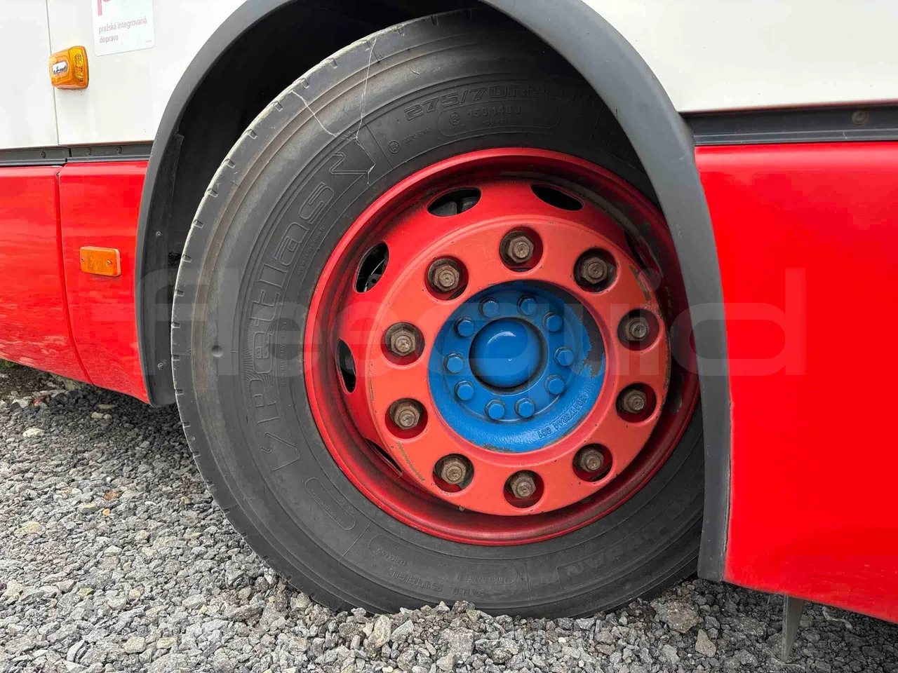 Iveco Urbanway - front left tire measurements