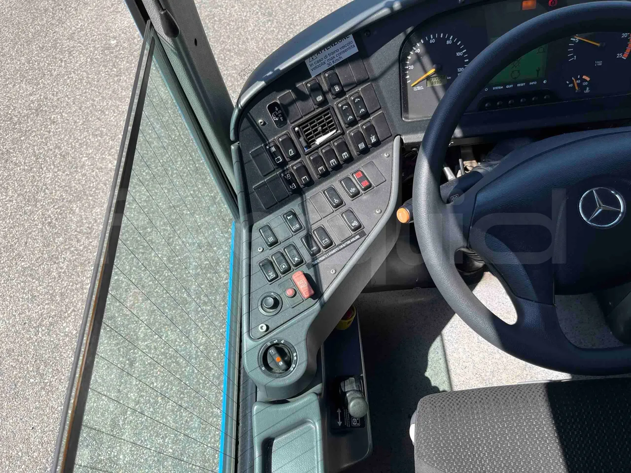 Mercedes-Benz Integro - Onboard Device 1