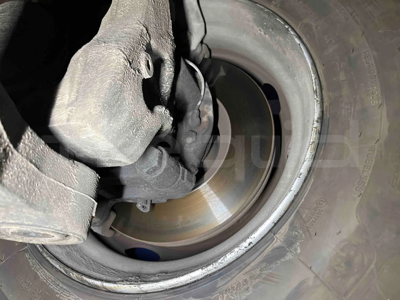 Mercedes-Benz Integro - First Axle Discs Right Side