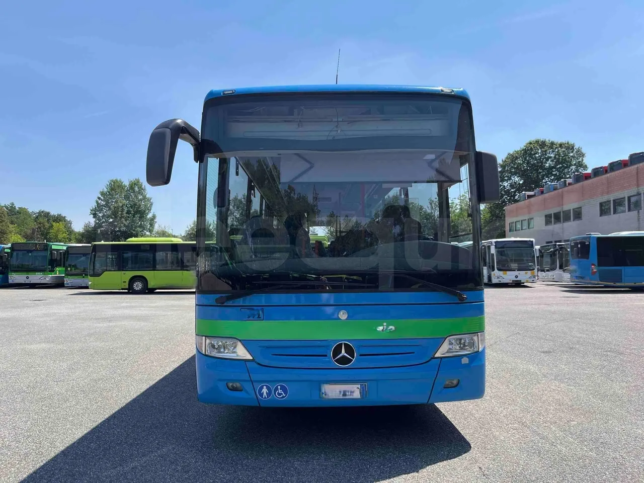 Mercedes-Benz Integro - Front