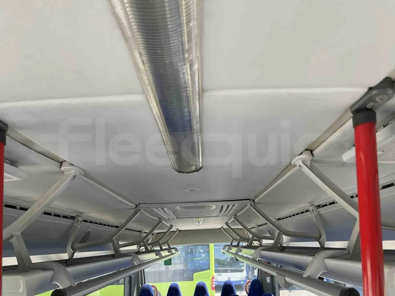 Mercedes-Benz Integro - Table