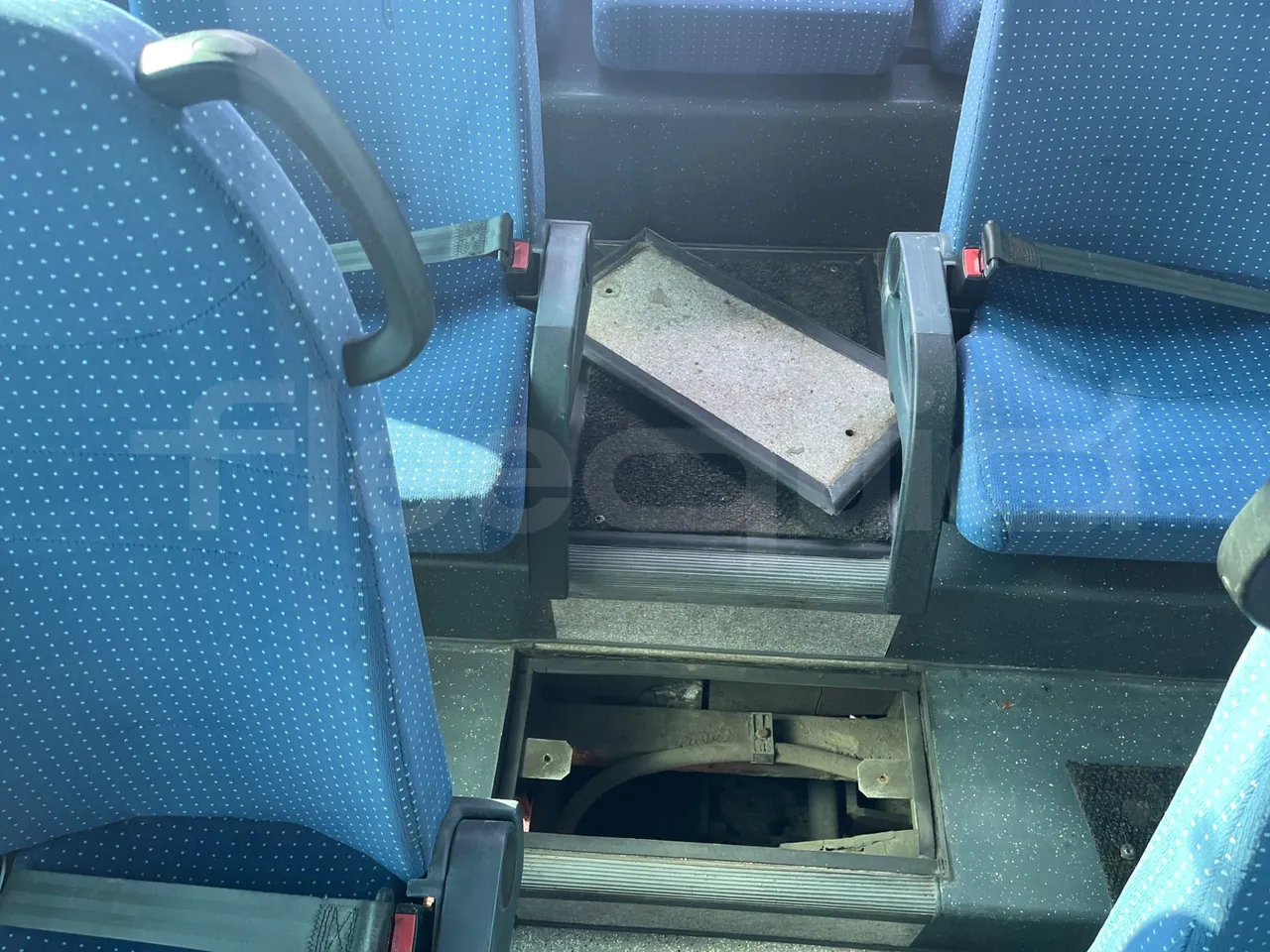 Man A91 A91 - EUR5 - 213kW - 12.7m - floor hatches photo