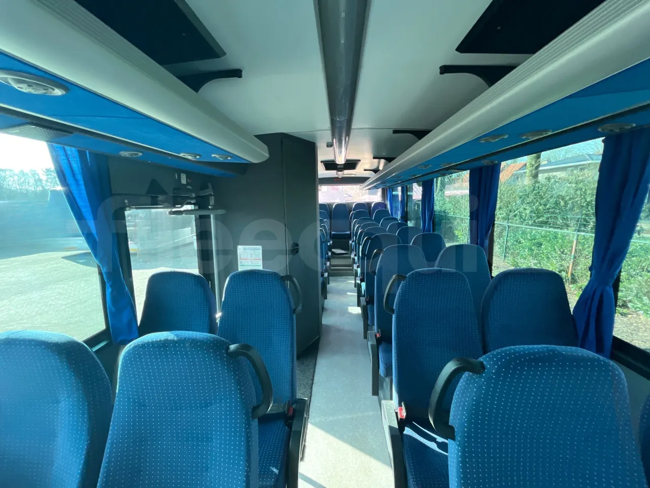 Man A91 A91 - EUR5 - 213kW - 12.7m - reverse view middle aisle