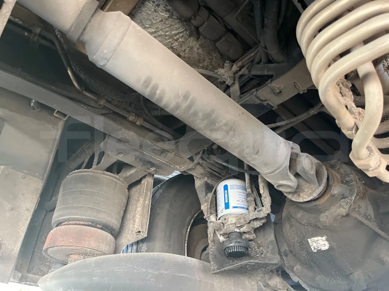 Man A91 A91 - EUR5 - 213kW - 12.7m - axel 2 leaf spring right