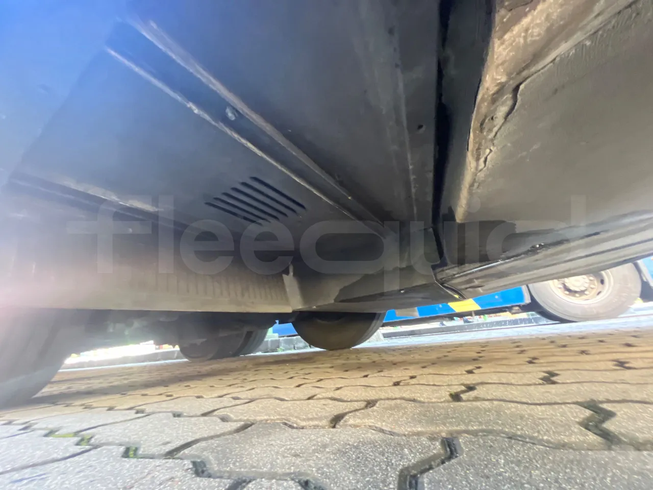 Man Lion's Coach L - Euro6 - 324kW - 13,8m - axel 3 discs right