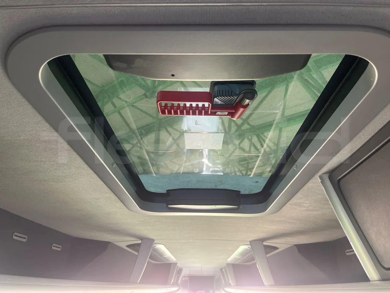Man Lion's Coach L - Euro6 - 324kW - 13,8m - roof hatch 2