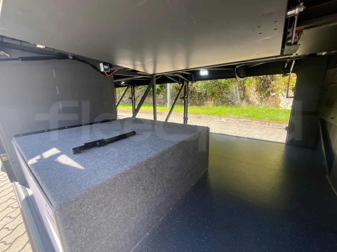 Man Lion's Coach L - Euro6 - 324kW - 13,8m - internal frame rust check