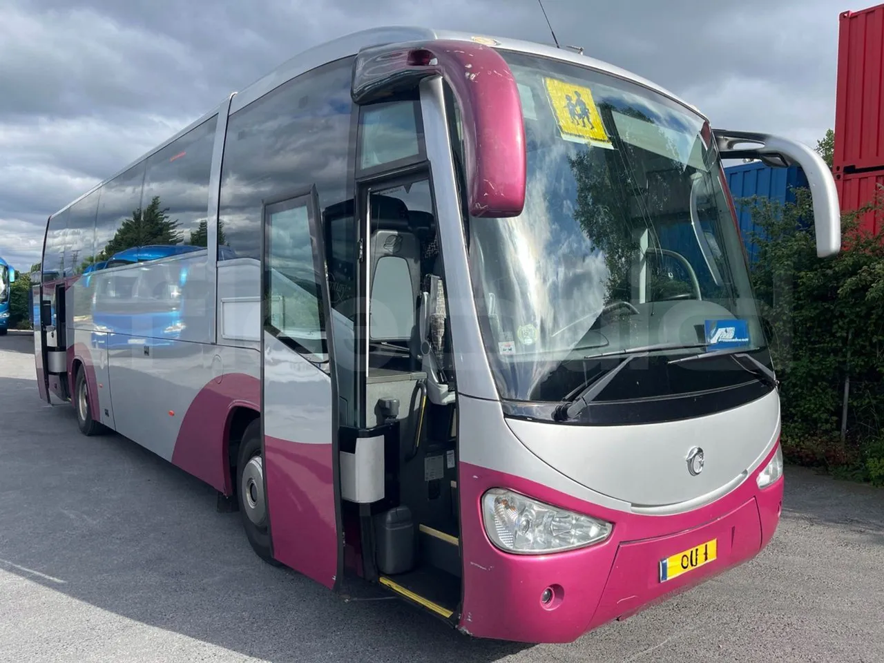 Irizar 397E.1238 MRSG 1238MRSG - Euro 5 - 279 kW - 12 mt - 3/4 right front doors open