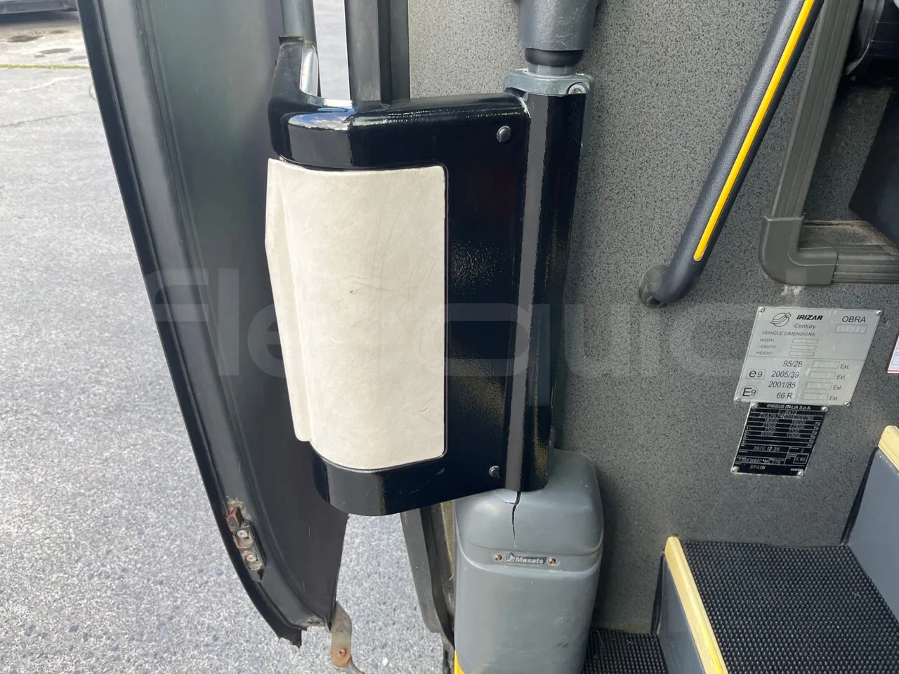 Irizar 397E.1238 MRSG 1238MRSG - Euro 5 - 279 kW - 12 mt - door mechanism photo