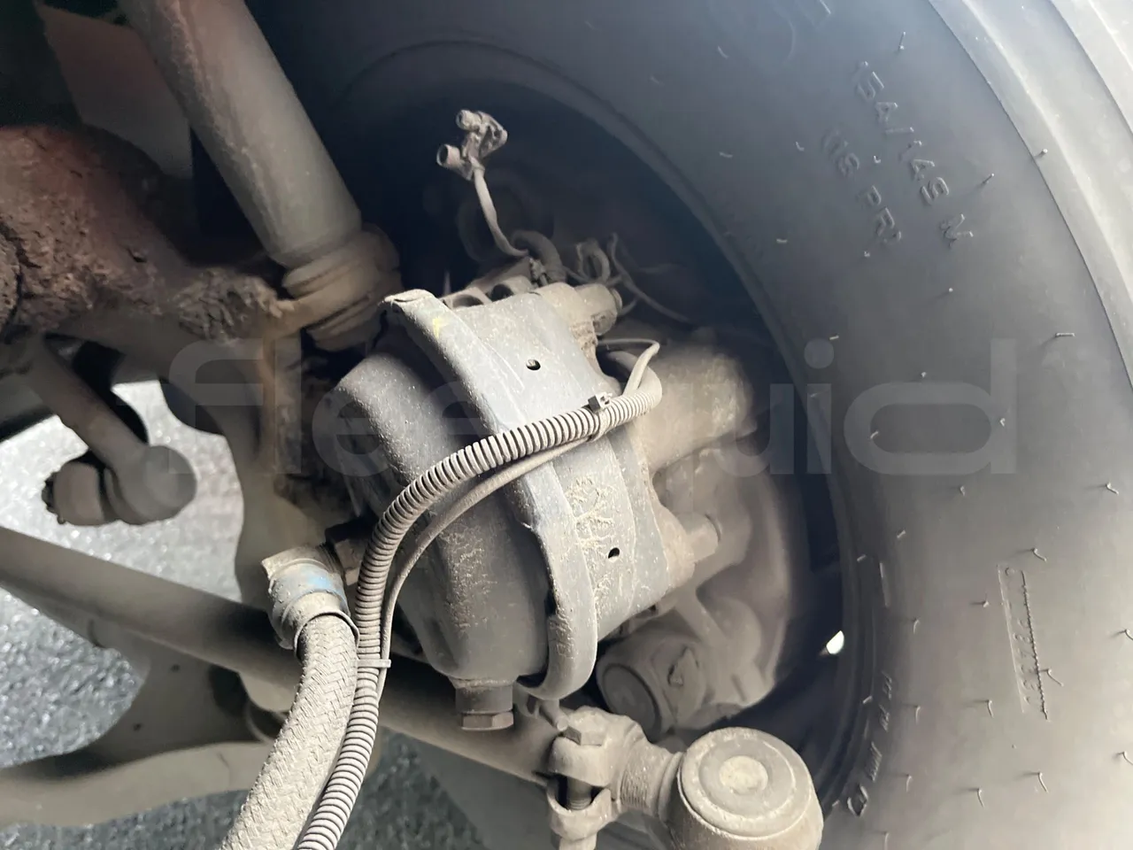 Irizar 397E.1238 MRSG 1238MRSG - Euro 5 - 279 kW - 12 mt - front brake calipers left