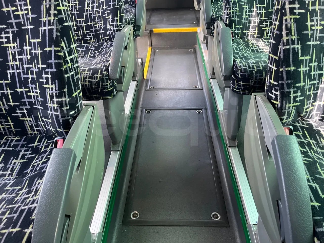 Irizar 397E.1238 MRSG 1238MRSG - Euro 5 - 279 kW - 12 mt - floor hatches photo