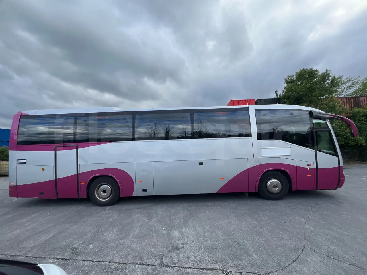 Irizar 397E.1238 MRSG 1238MRSG - Euro 5 - 279 kW - 12 mt - right side doors closed