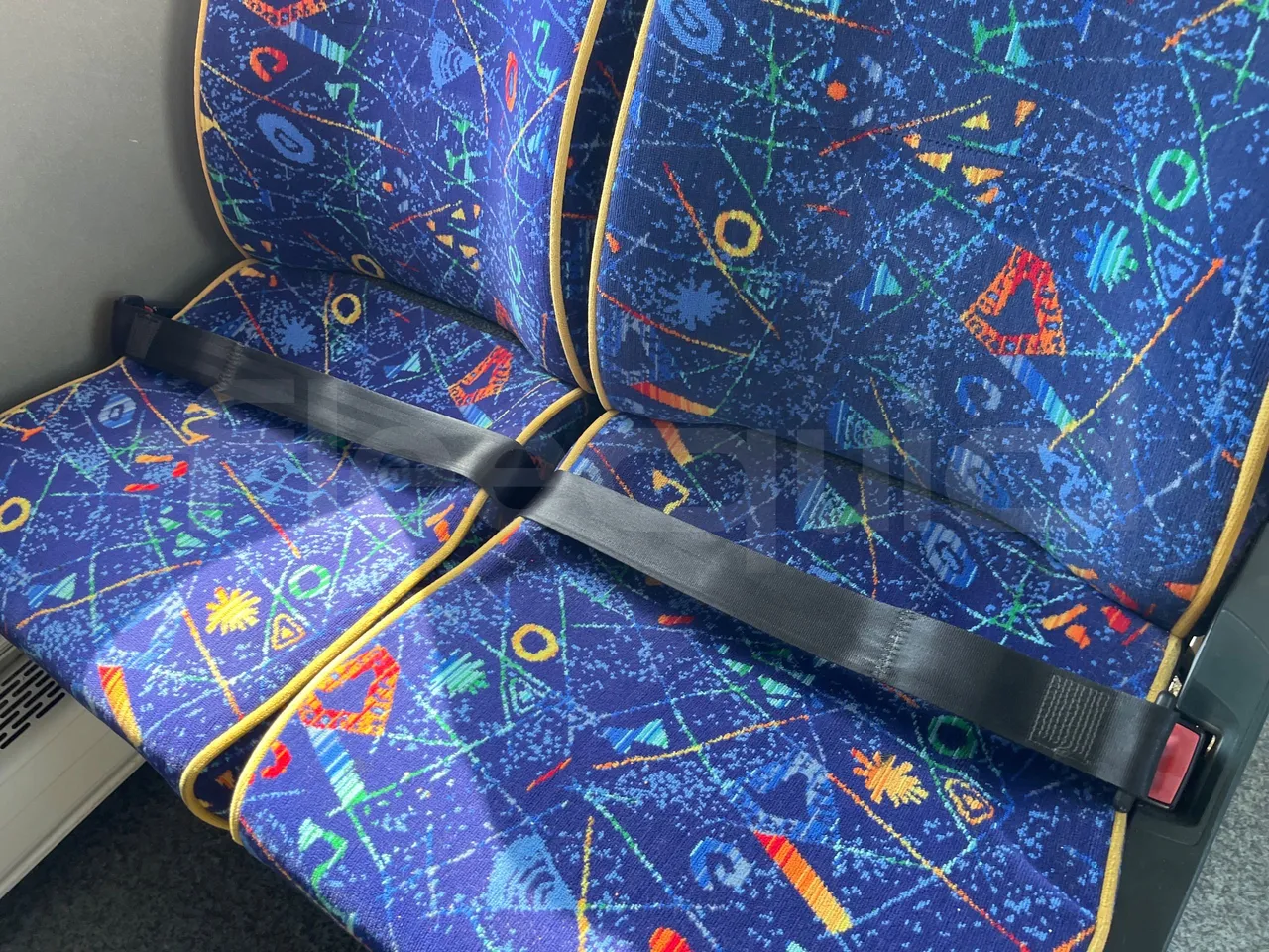 Vdl Andecar V V -EUR4- 340kW -12.2m - central seat safety belt