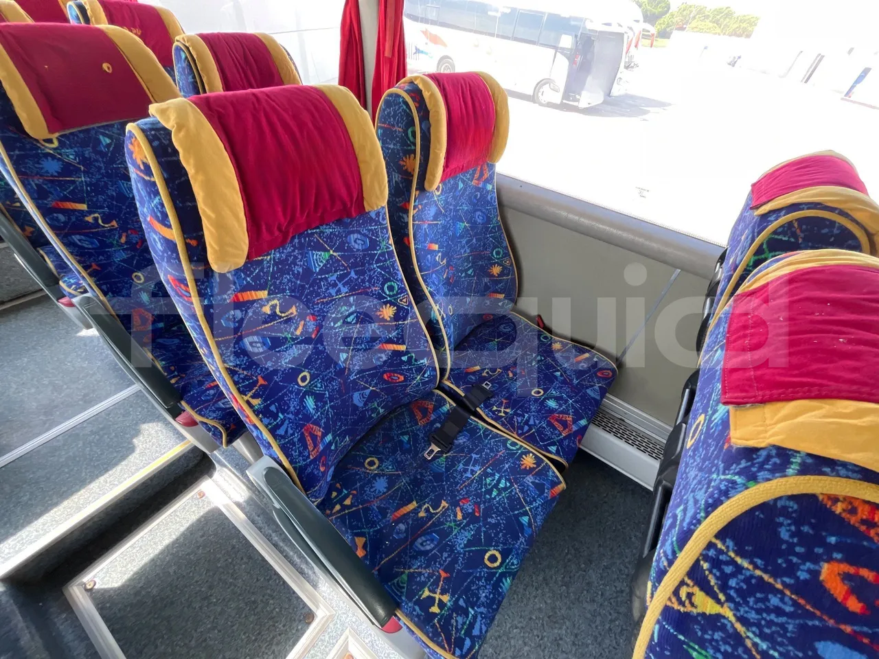 Vdl Andecar V V -EUR4- 340kW -12.2m - single seat detail