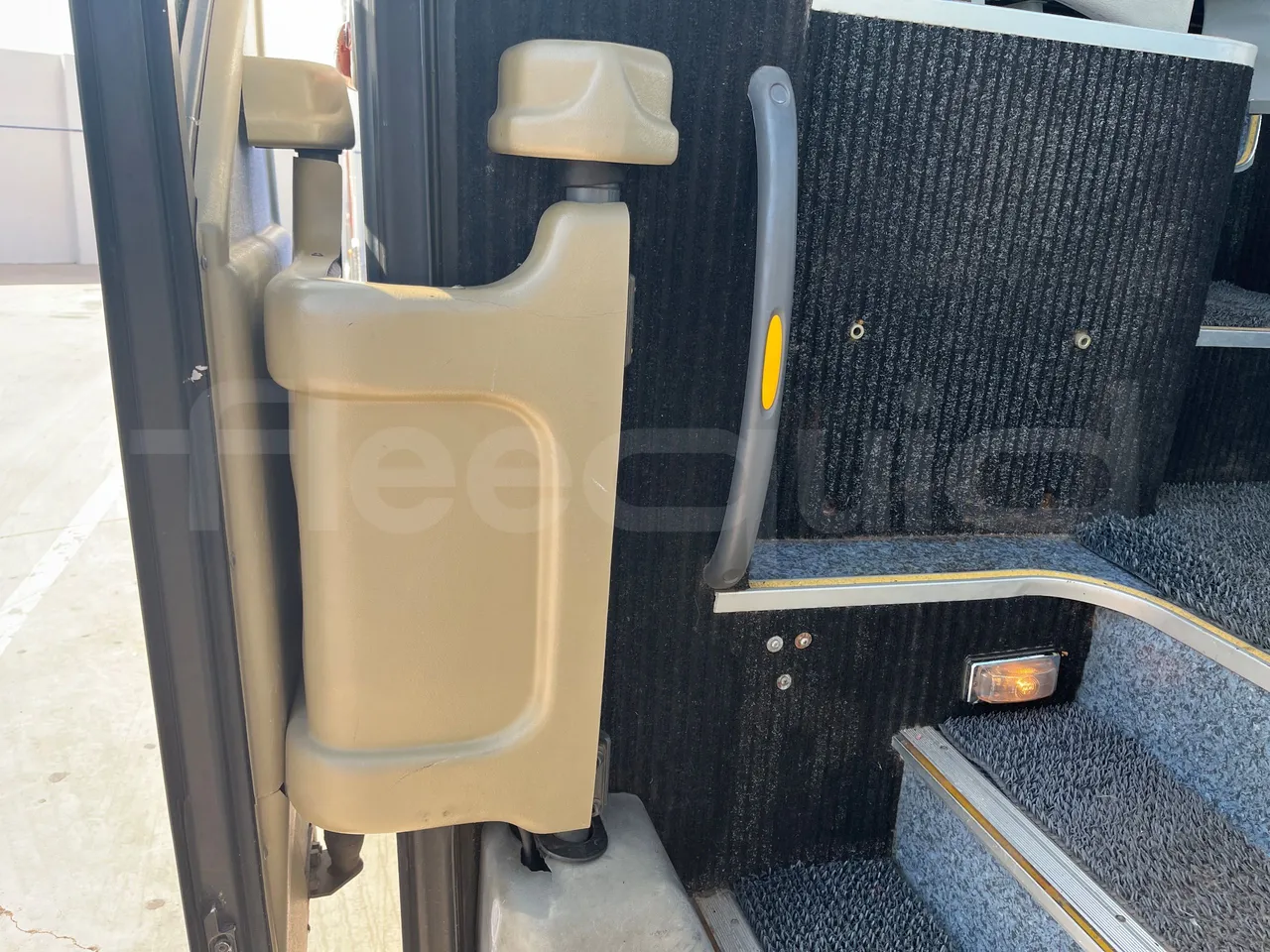 Vdl Andecar V V -EUR4- 340kW -12.2m - door mechanism photo