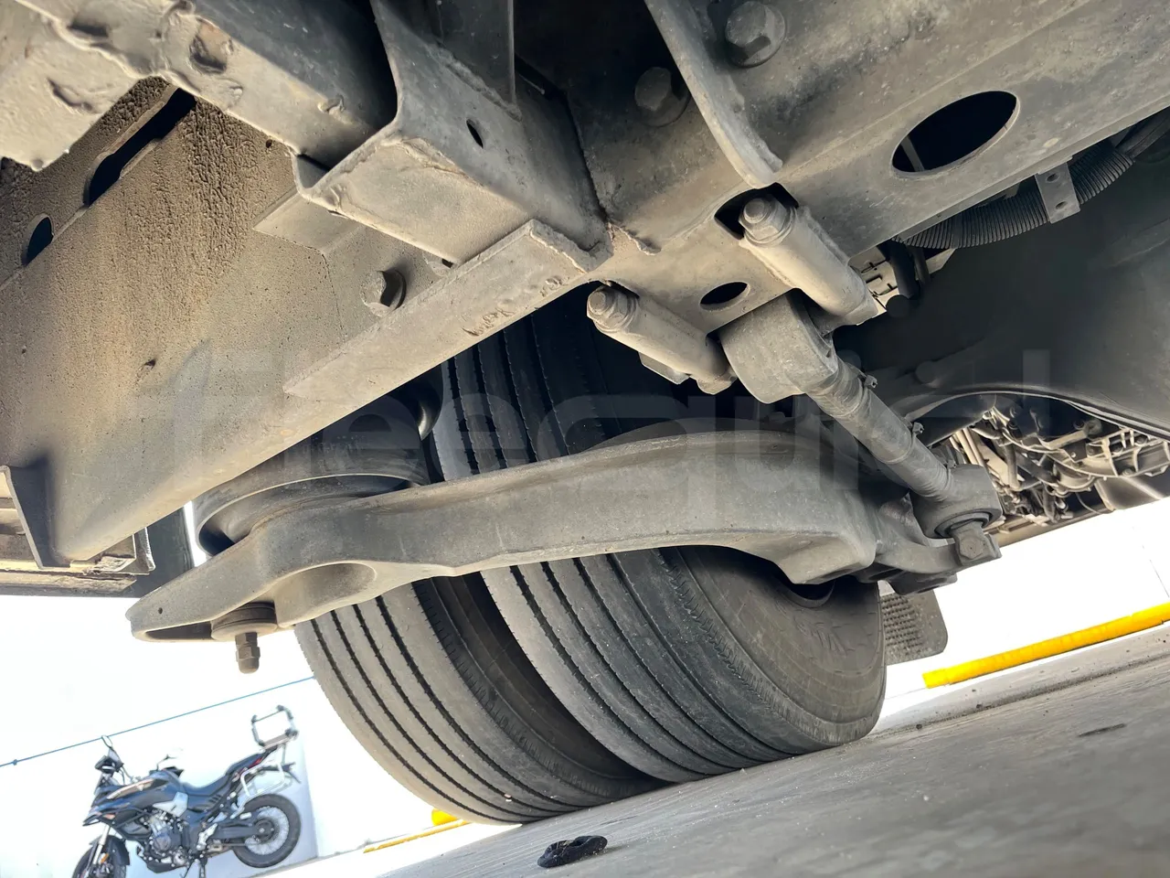 Vdl Andecar V V -EUR4- 340kW -12.2m - axel 2 leaf spring right