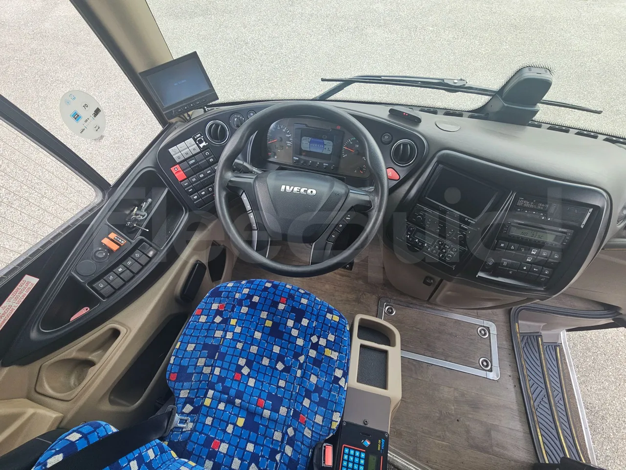 Iveco Magelys SFR2XX - Euro6 - 12,83m - 294kw - buttons panels on (mandatory for bus to scrap)