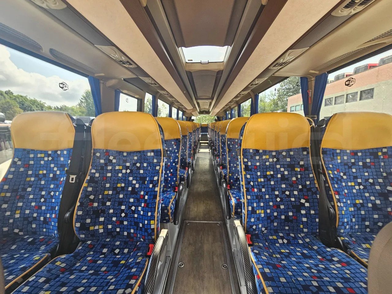 Iveco Magelys SFR2XX - Euro6 - 12,83m - 294kw - interior reverse seats driver height (mandatory for bus to scrap)