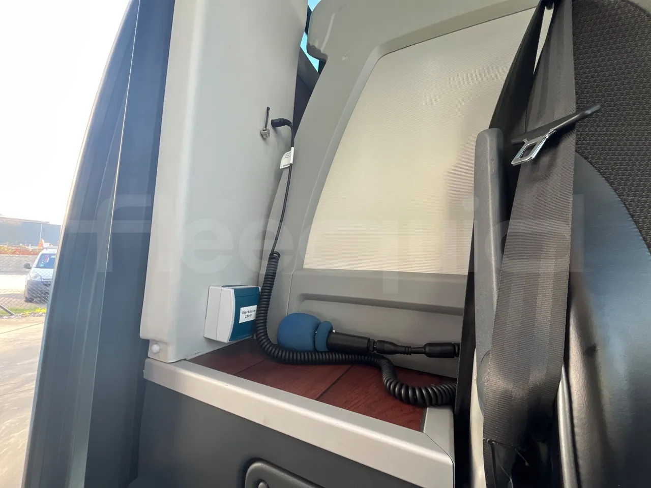 Man Lion's Coach JOACB - EUR6 - 309kW - 12.101m - hostes microphone accessories photo