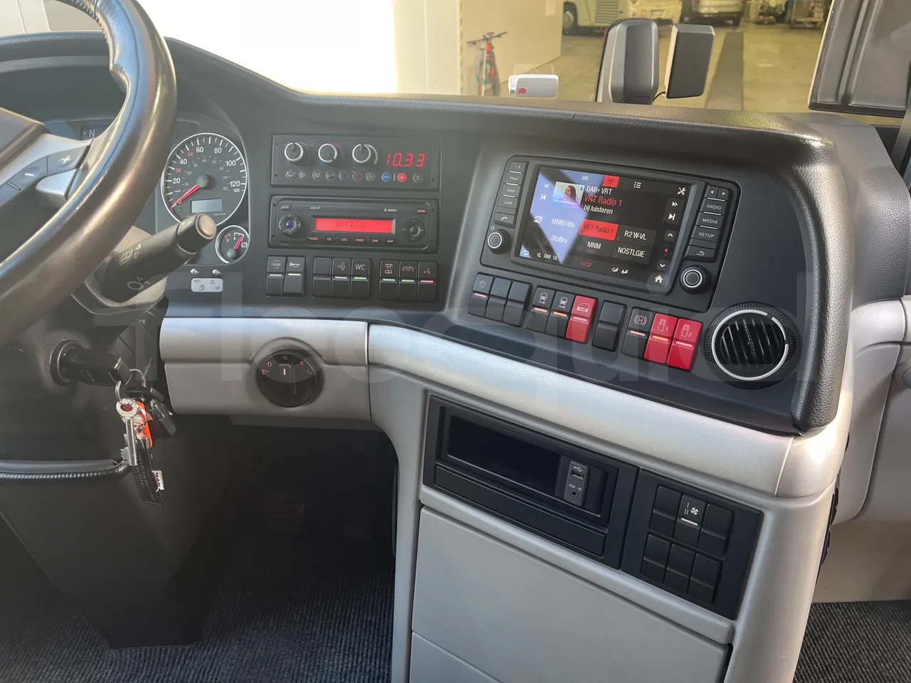 Man Lion's Coach JOACB - EUR6 - 309kW - 12.101m - onboard devices 1