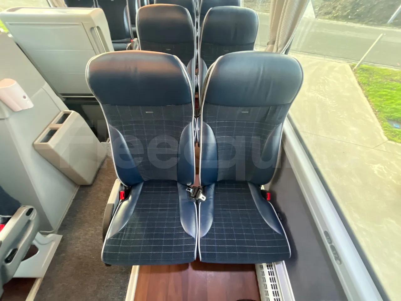 Man Lion's Coach JOACB - EUR6 - 309kW - 12.101m - single seat detail