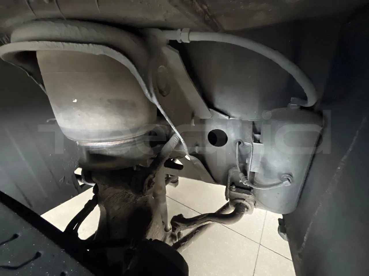 Man Lion's Coach JOACB - EUR6 - 309kW - 12.101m - front brake calipers left