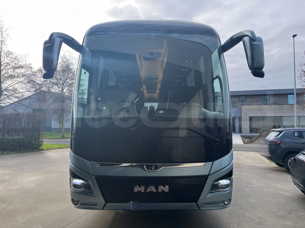 Man Lion's Coach JOACB - EUR6 - 309kW - 12.101m - front photo