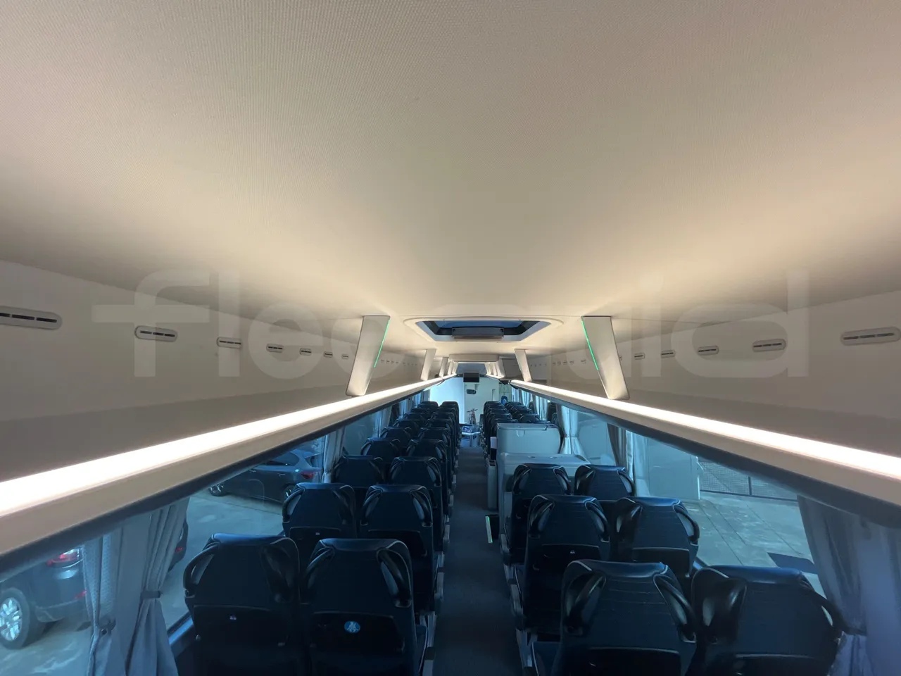 Man Lion's Coach JOACB - EUR6 - 309kW - 12.101m - overhead compartments photo