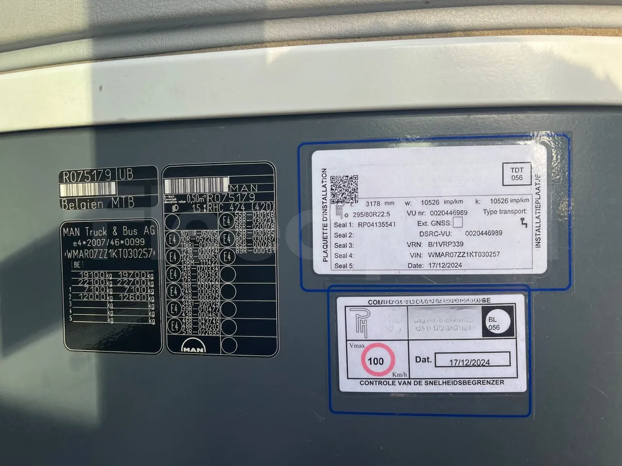 Man Lion's Coach JOACB - EUR6 - 309kW - 12.101m - vehicle plate photo