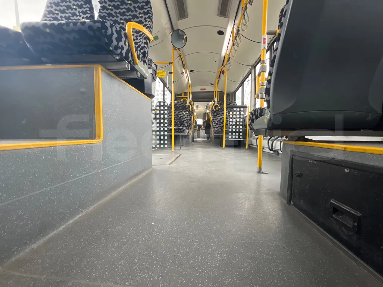 Solaris Urbino 18 - Euro 6 - 271 kW - 18 mt - seat brackets photo