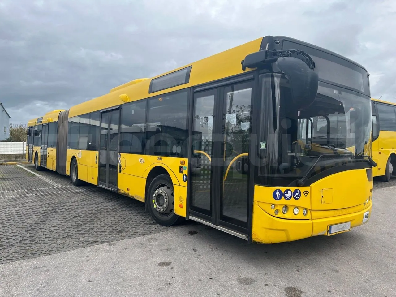 Solaris Urbino 18 - Euro 6 - 271 kW - 18 mt - Base cover photo