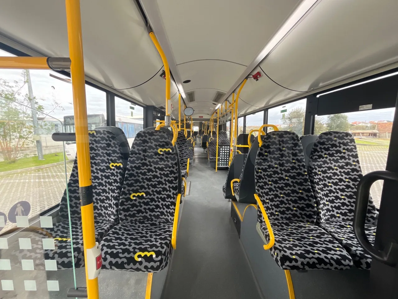 Solaris Urbino 18 - Euro 6 - 271 kW - 18 mt - interior reverse seats driver height