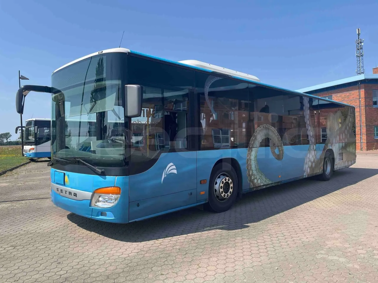Setra S415 - 3/4 Front Left Side