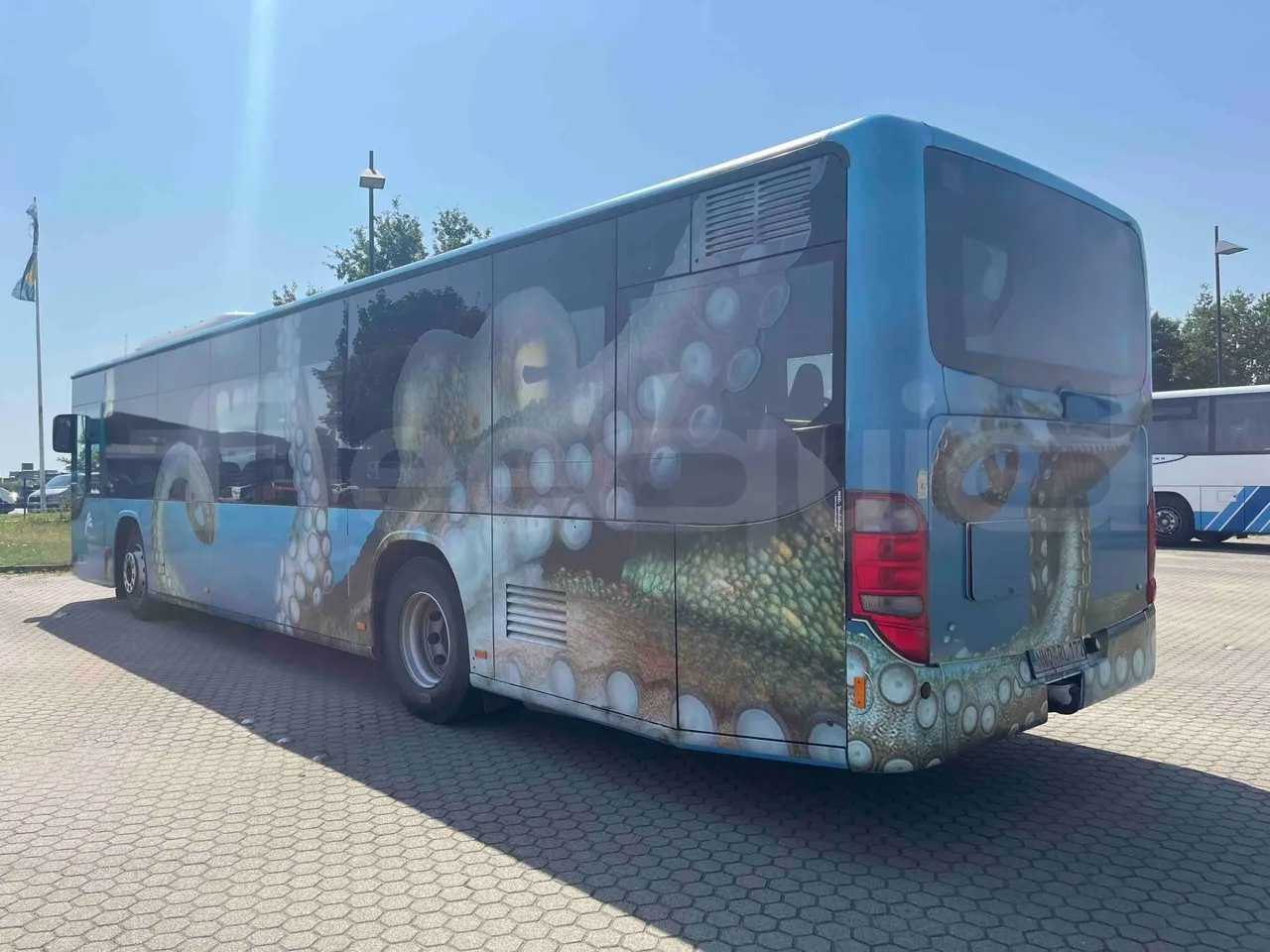 Setra S415 - 3/4 Rear Left Side