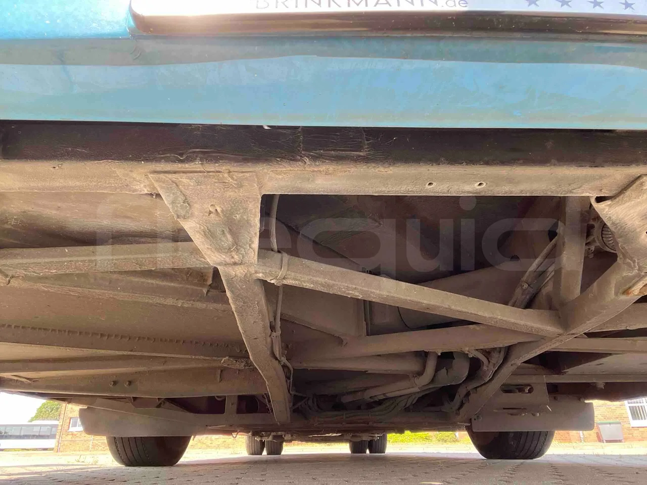 Setra S415 - First Axle Shock Absorbers Right Side