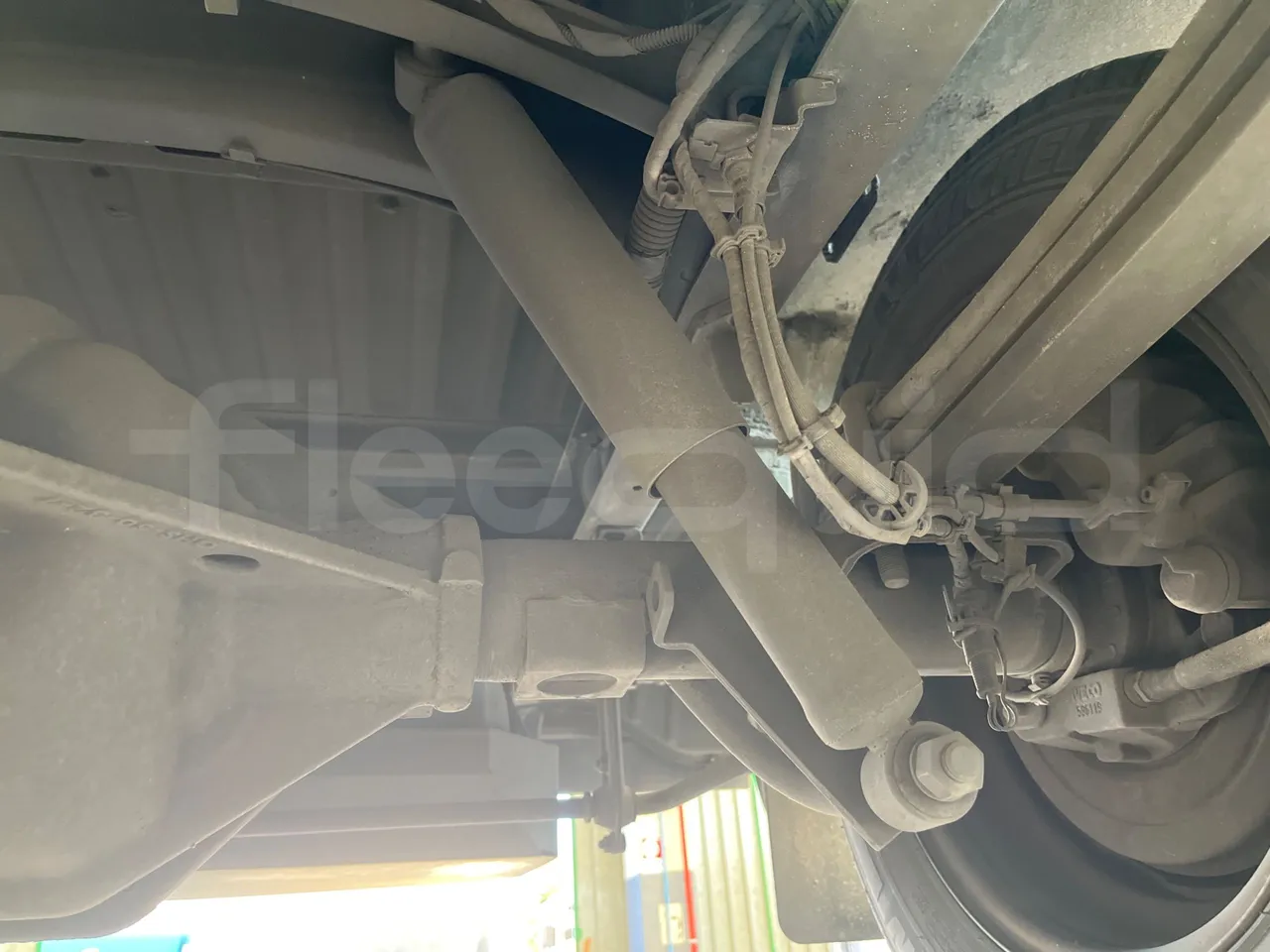 Iveco Daily 50C14N - EUR6 - 100kW - 6,048m - axle 2 shock absorbers 1 left