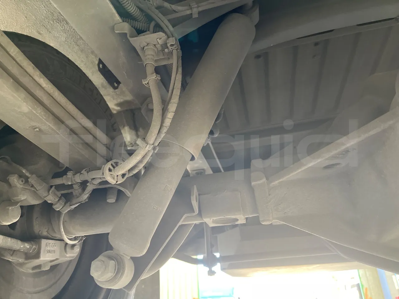 Iveco Daily 50C14N - EUR6 - 100kW - 6,048m - axle 2 shock absorbers 1 right