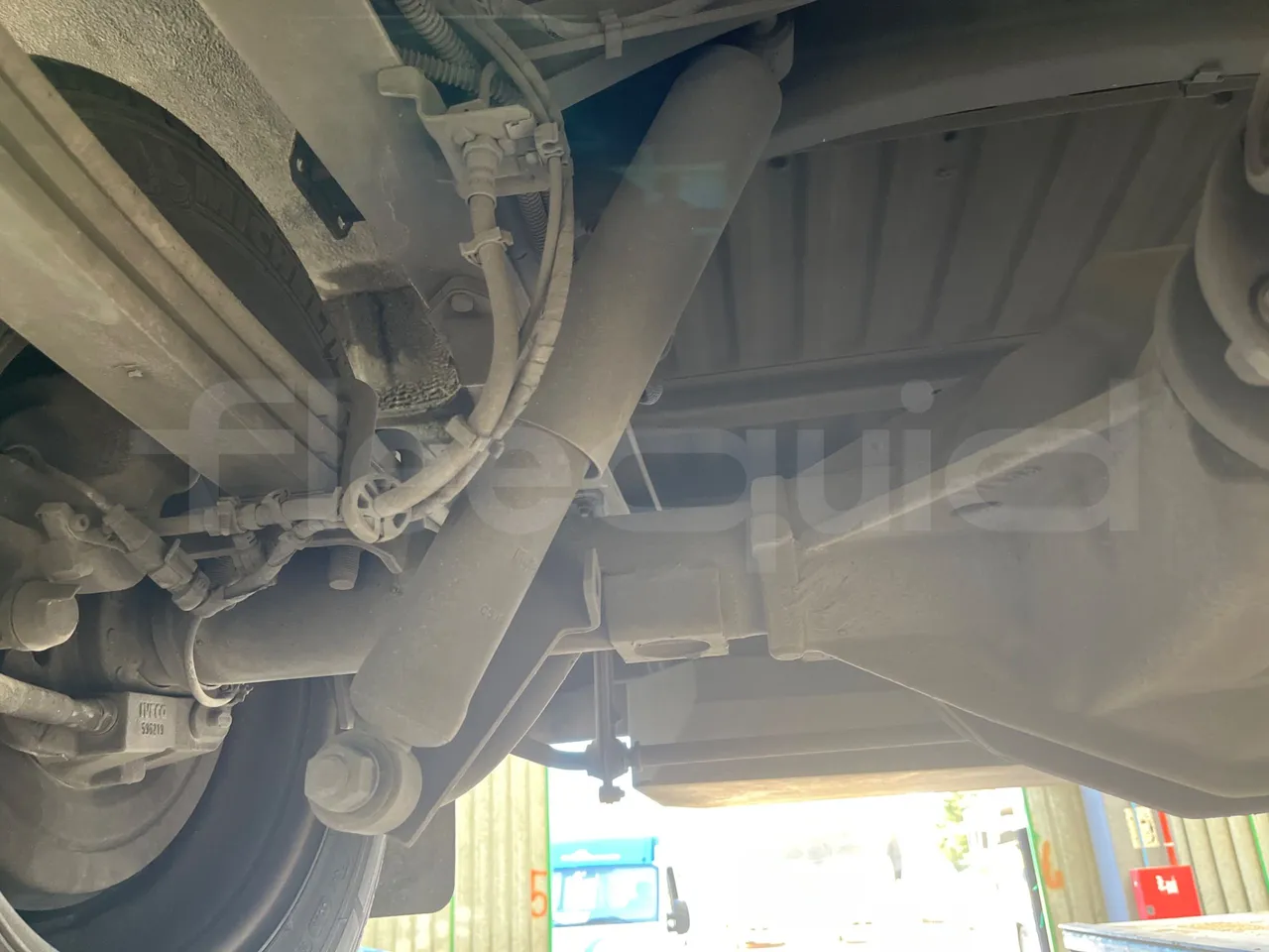 Iveco Daily 50C14N - EUR6 - 100kW - 6,048m - axle 2 shock absorbers 2 left