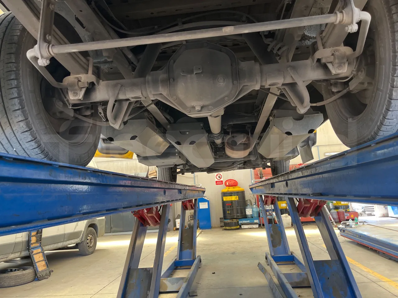 Iveco Daily 50C14N - EUR6 - 100kW - 6,048m - axle 3 central