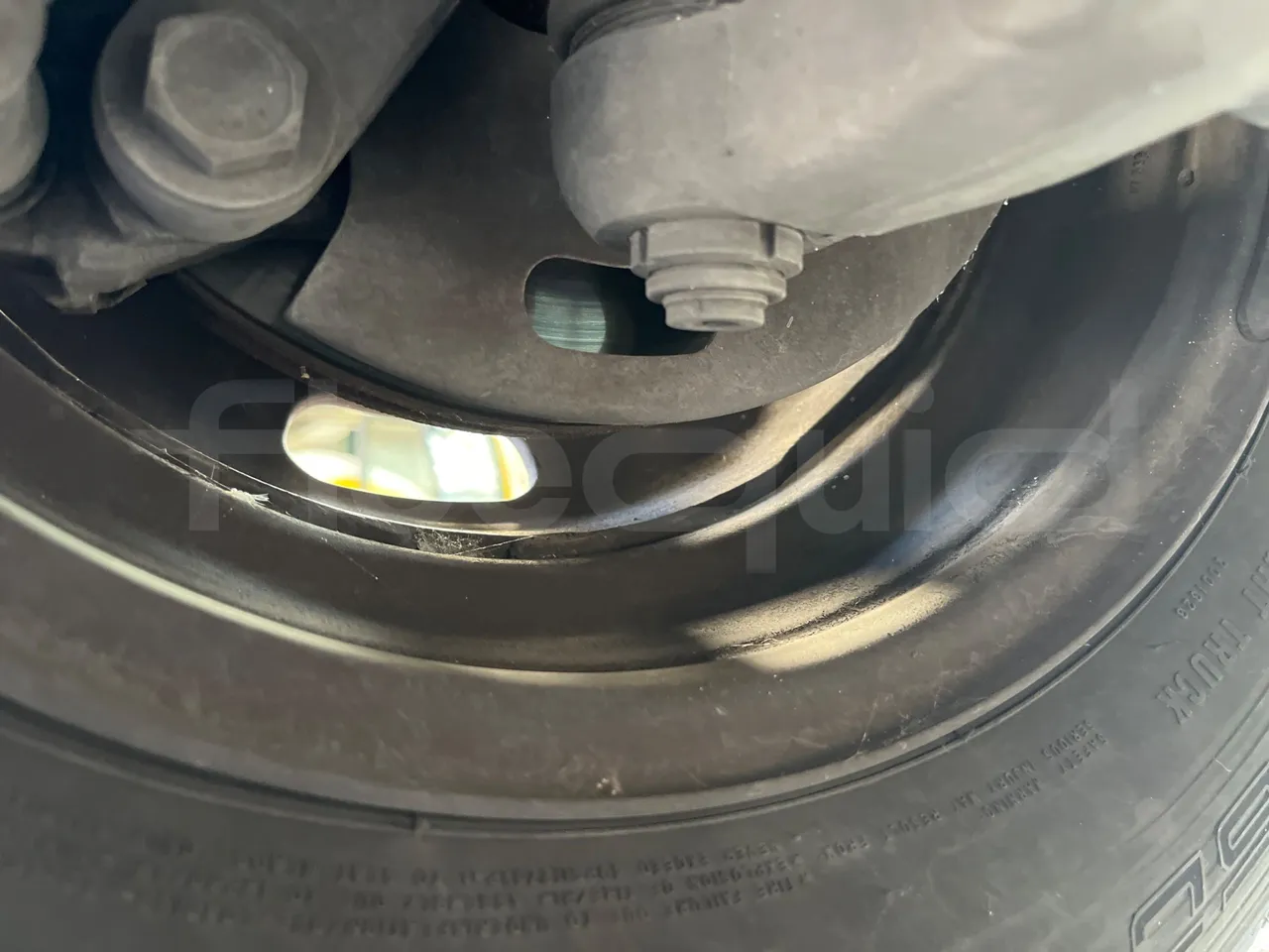 Iveco Daily 50C14N - EUR6 - 100kW - 6,048m - front discs left