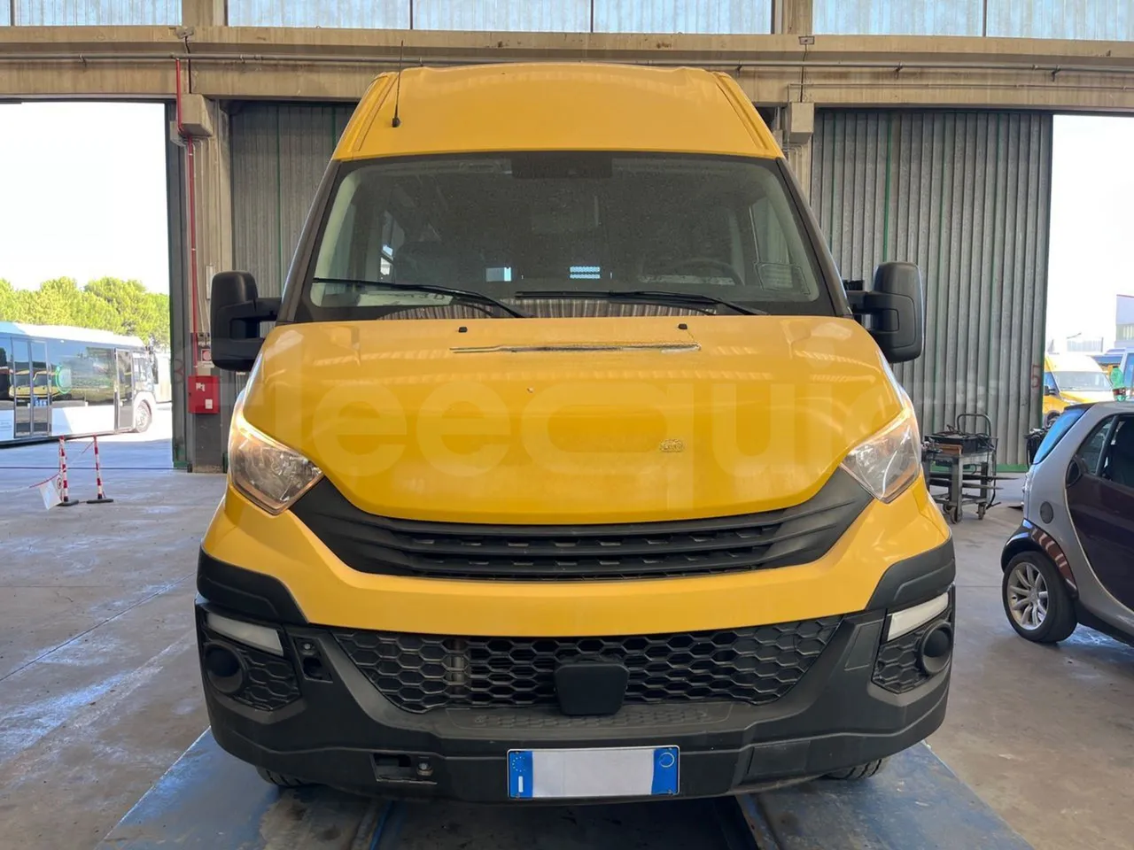 Iveco Daily 50C14N - EUR6 - 100kW - 6,048m - front photo