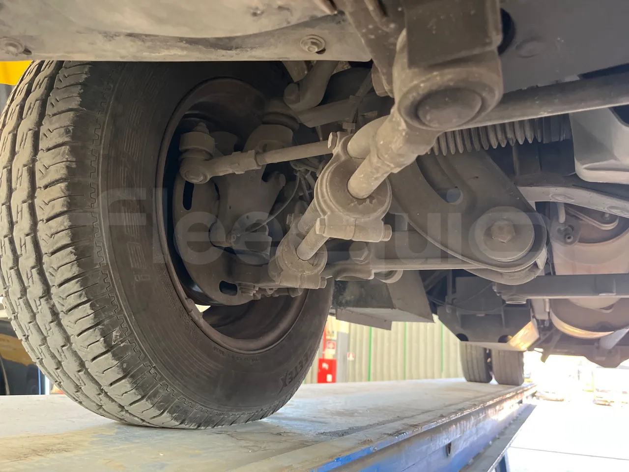 Iveco Daily 50C14N - EUR6 - 100kW - 6,048m - front axle right side