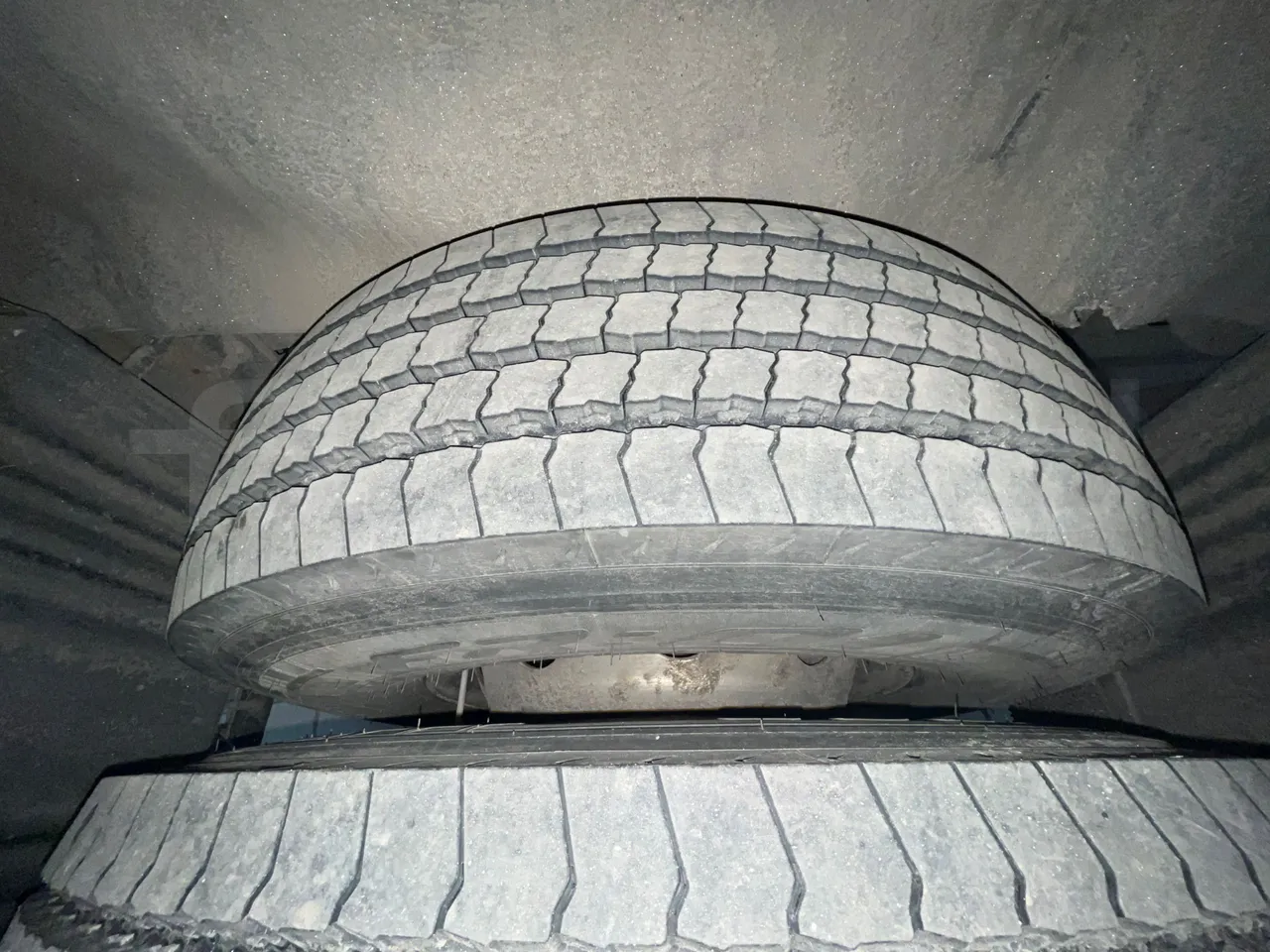 Irizar i6 12.37 - EUR6 - 331kW - 12.200m - axel 2 air springs 2 right