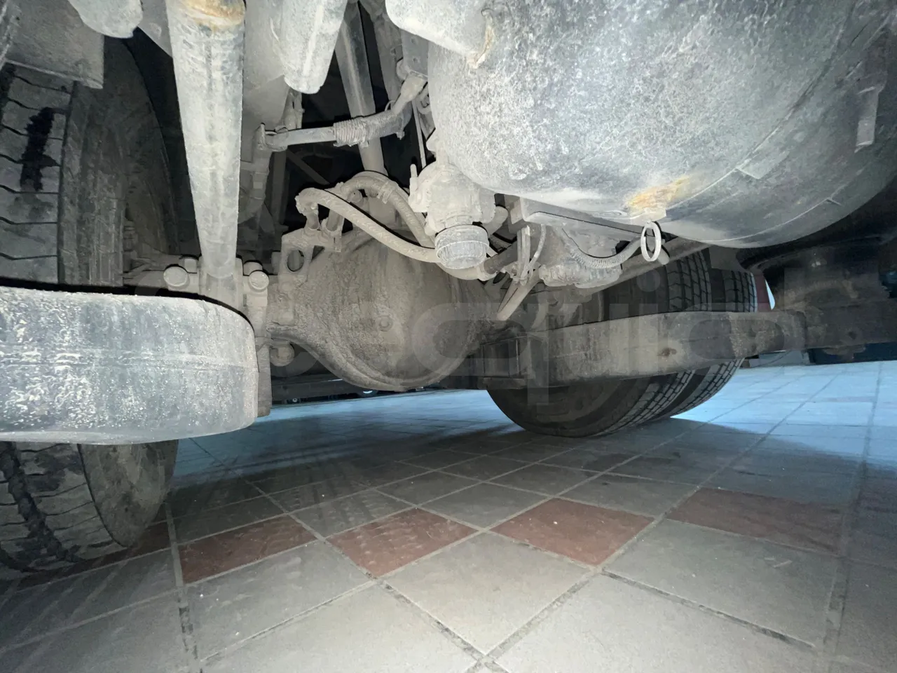 Irizar i6 12.37 - EUR6 - 331kW - 12.200m - axel 3 caliper brakes left