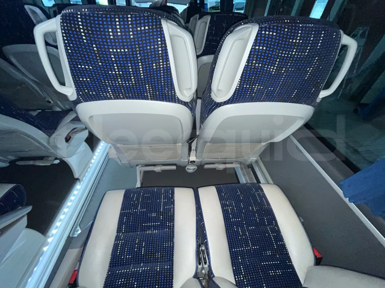 Irizar i6 12.37 - EUR6 - 331kW - 12.200m - disabled area photo
